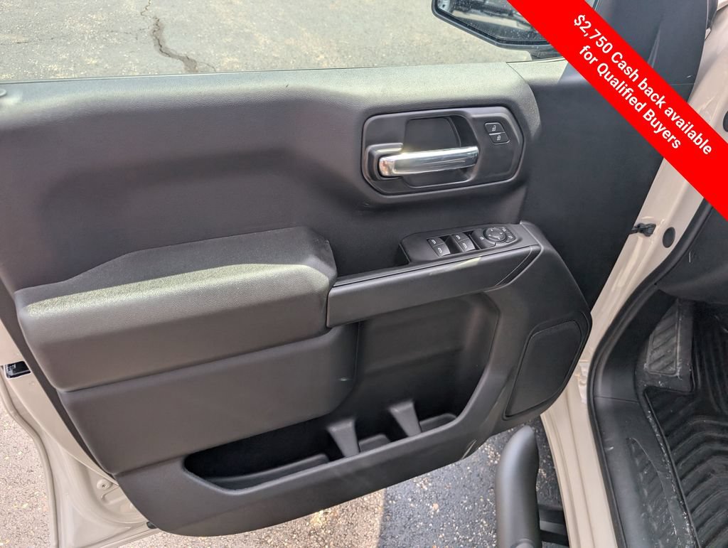 New 2026 Chevrolet Silverado 1500 Custom w/ Turbomax Blackout Package AWD/4WD image 15