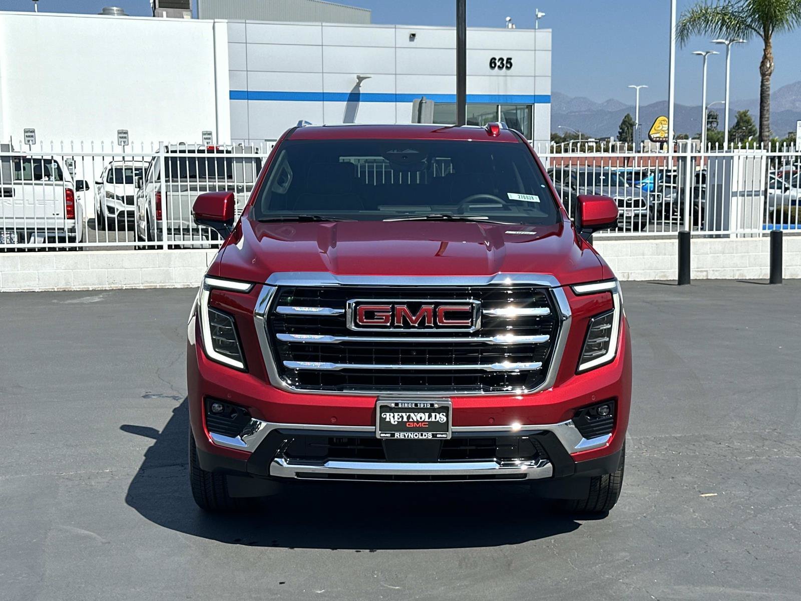 New 2027 GMC Yukon Elevation w/ Elevation Premium Package RWD image 2