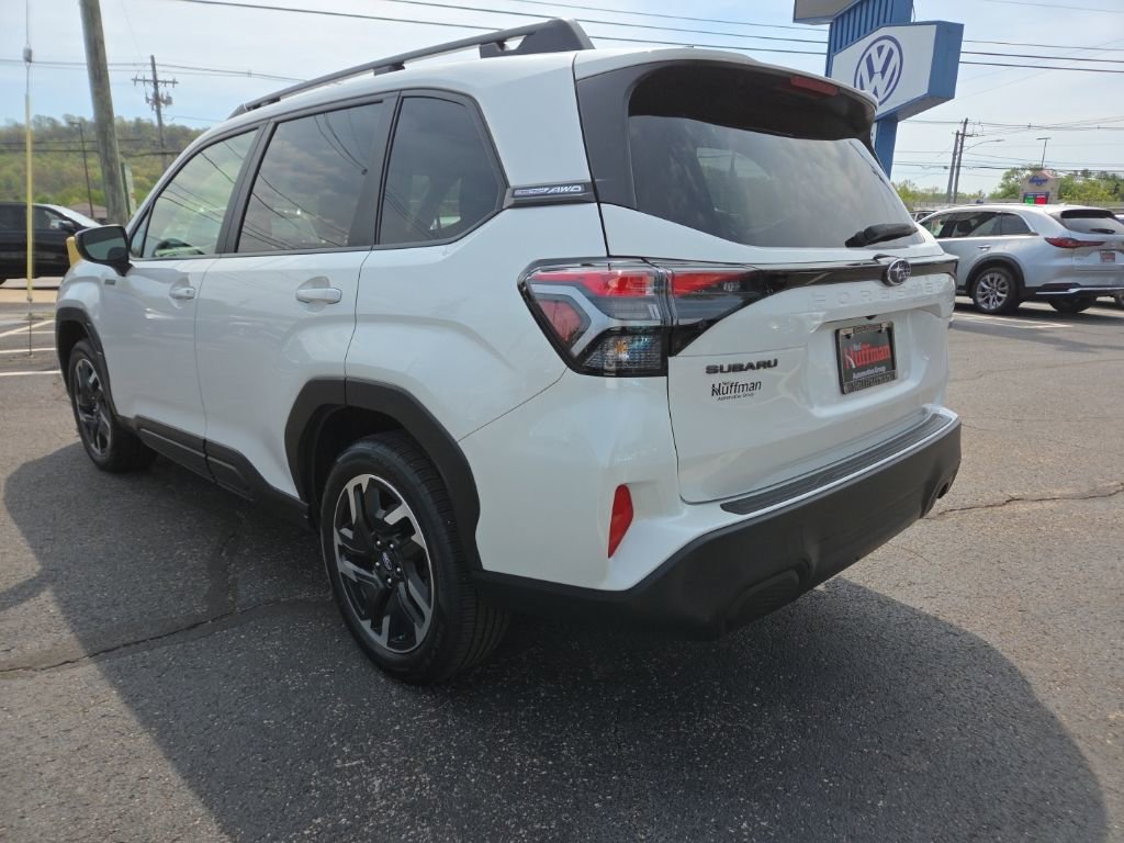 Certified 2025 Subaru Forester Premium image 4