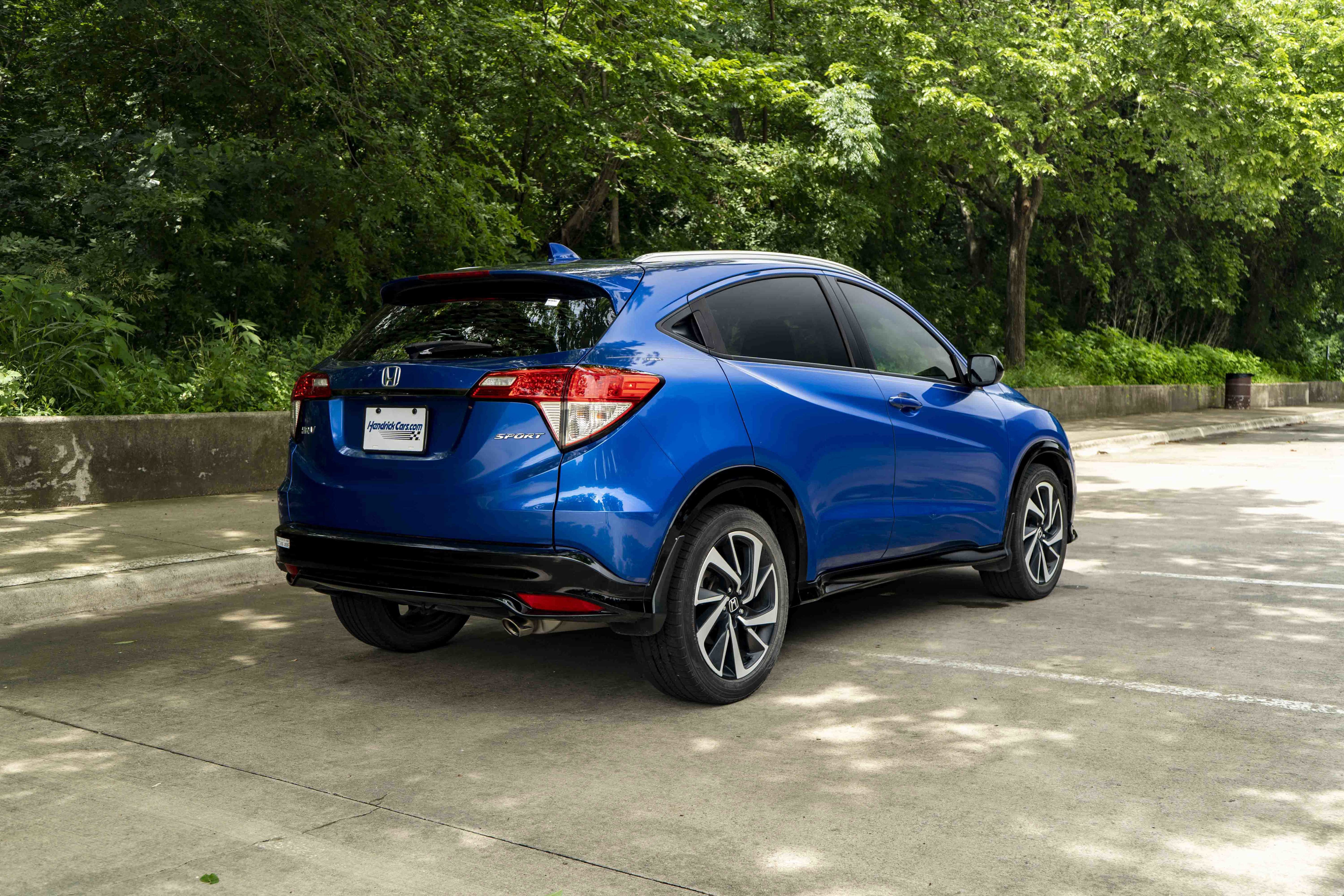Used 2020 Honda HR-V Sport image 9