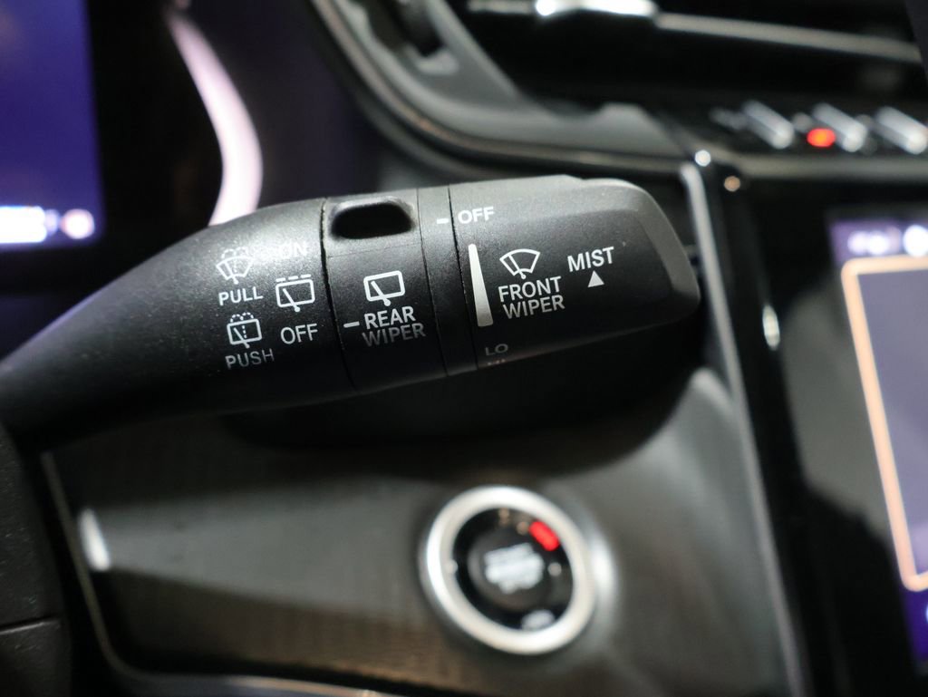 Used 2023 Jeep Grand Cherokee L Laredo image 38