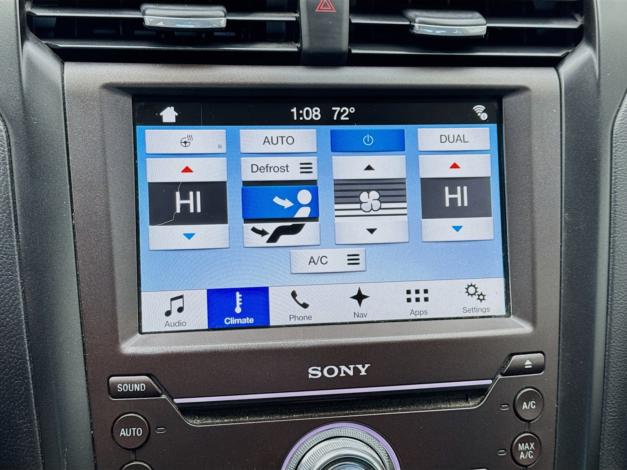 Used 2018 Ford Fusion Energi Titanium image 12