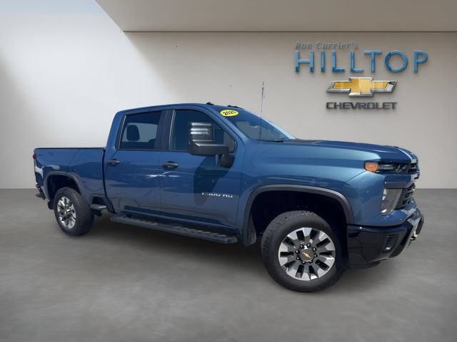 Used 2025 Chevrolet Silverado 2500 Custom w/ Snow Plow Prep/Camper Package AWD/4WD image 2