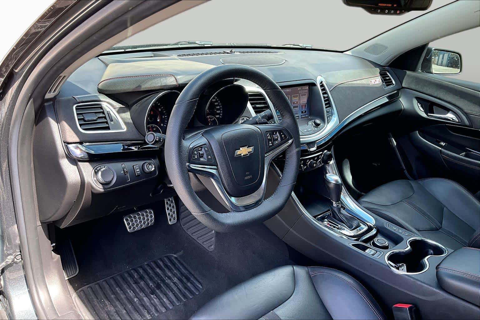 Used 2017 Chevrolet SS RWD image 18