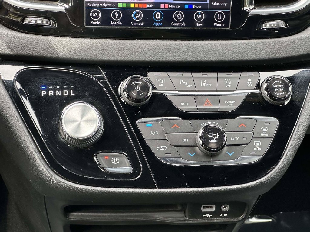Used 2019 Chrysler Pacifica Touring-L w/ Advanced Safetytec Group FWD image 20