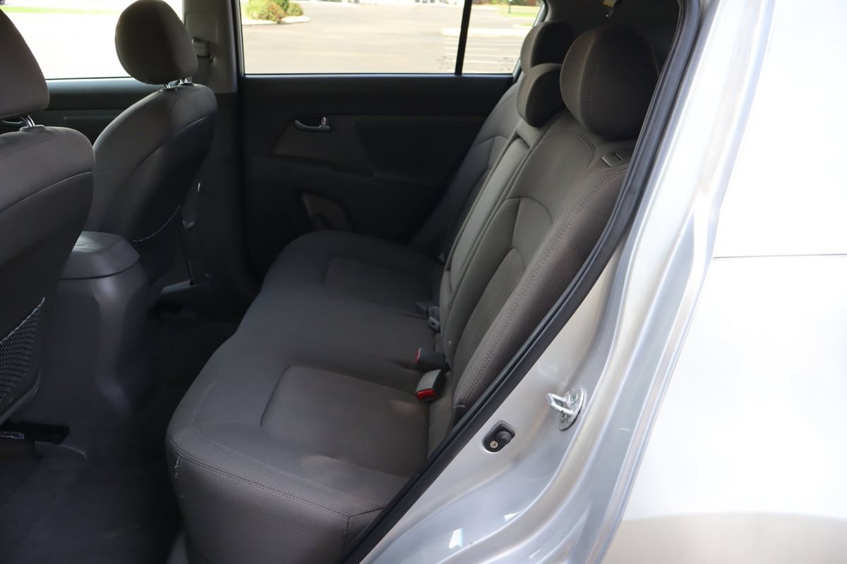 Used 2011 Kia Sportage LX w/ Convenience Pkg FWD image 20