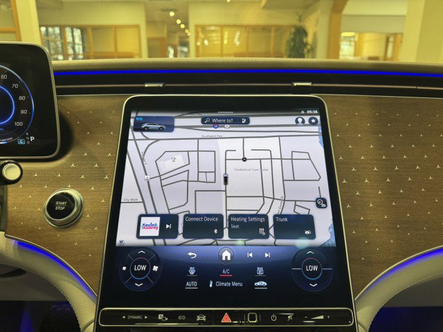 Used 2025 Mercedes-Benz EQE 350+ 4MATIC SUV image 11