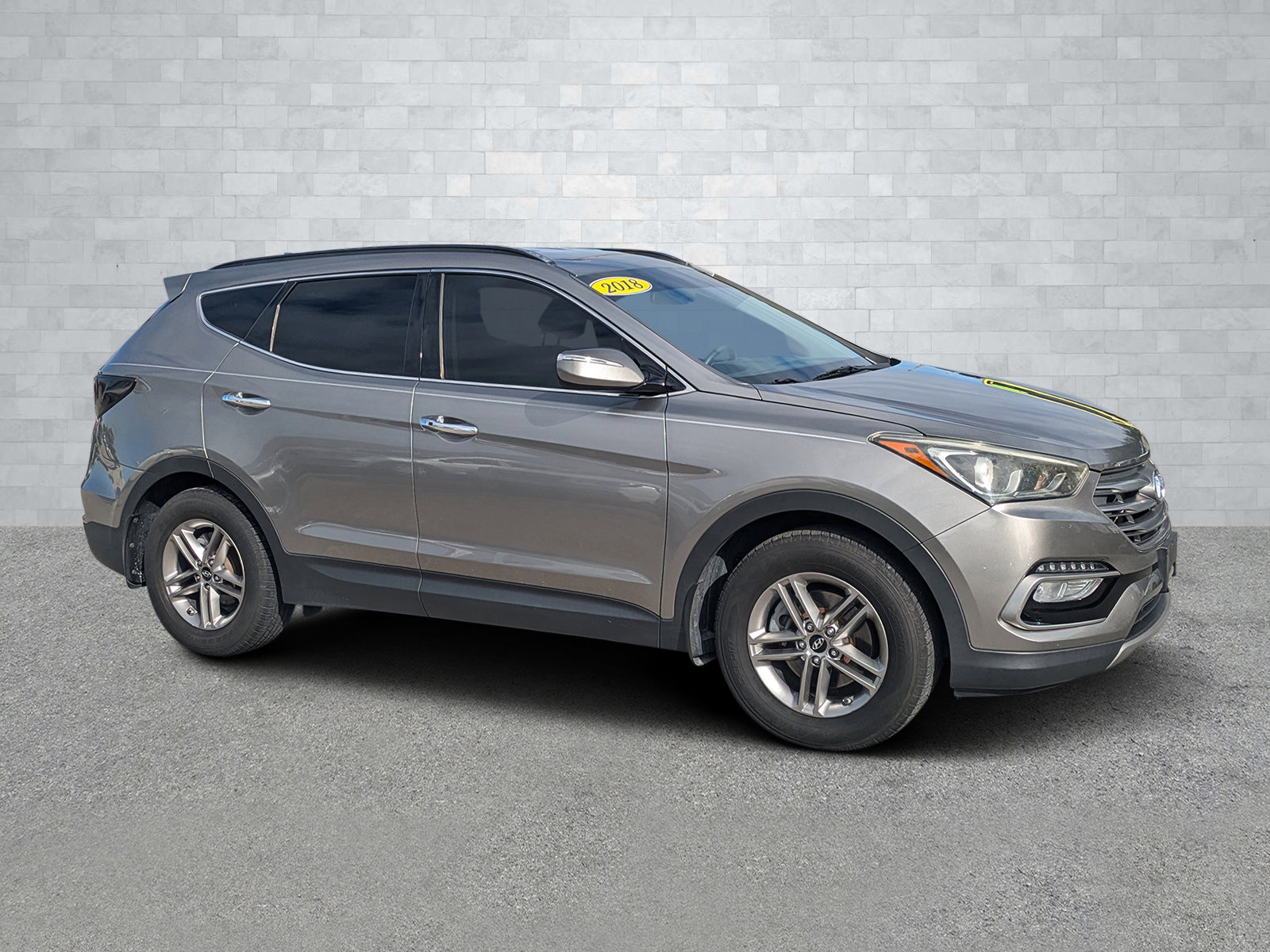 Used 2018 Hyundai Santa Fe Sport w/ 2.4L Value Package 02
