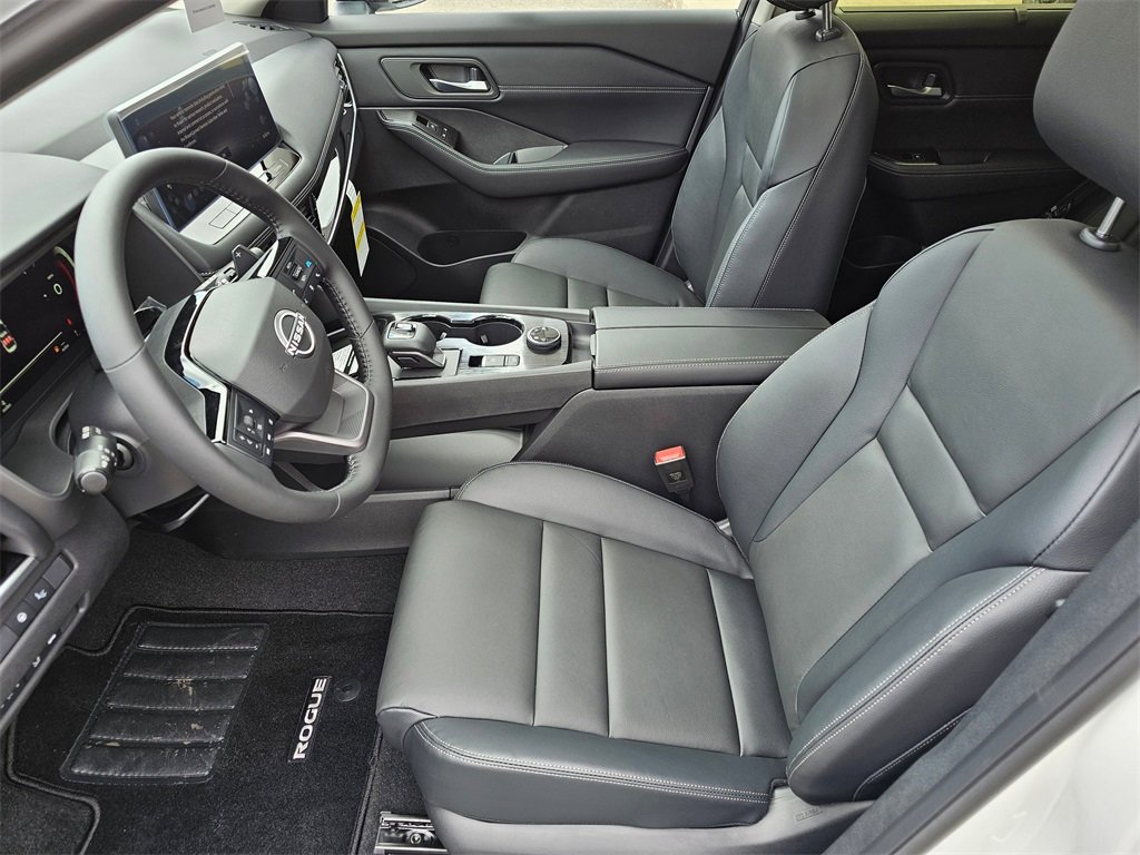 New 2025 Nissan Rogue SL w/ Tech Package image 7