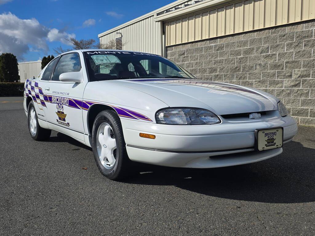 Used 1995 Chevrolet Monte Carlo Z34 FWD image 8