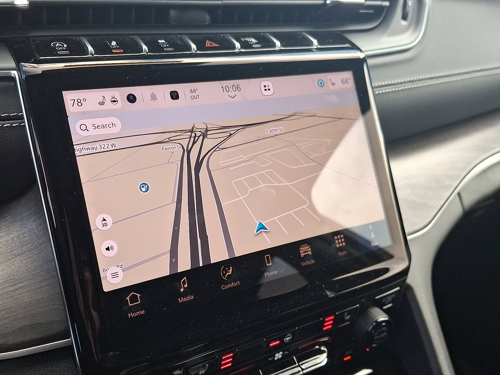 Used 2025 Jeep Grand Cherokee Limited w/ Trailer Tow Package image 17