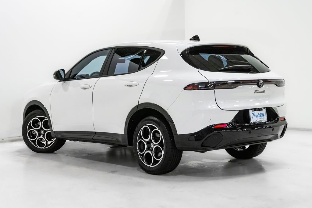 Used 2025 Alfa Romeo Tonale AWD/4WD image 29