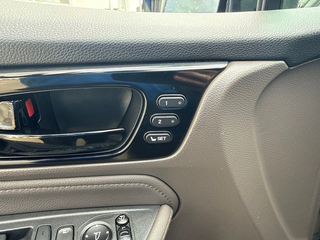 Used 2019 Honda Odyssey Elite image 12