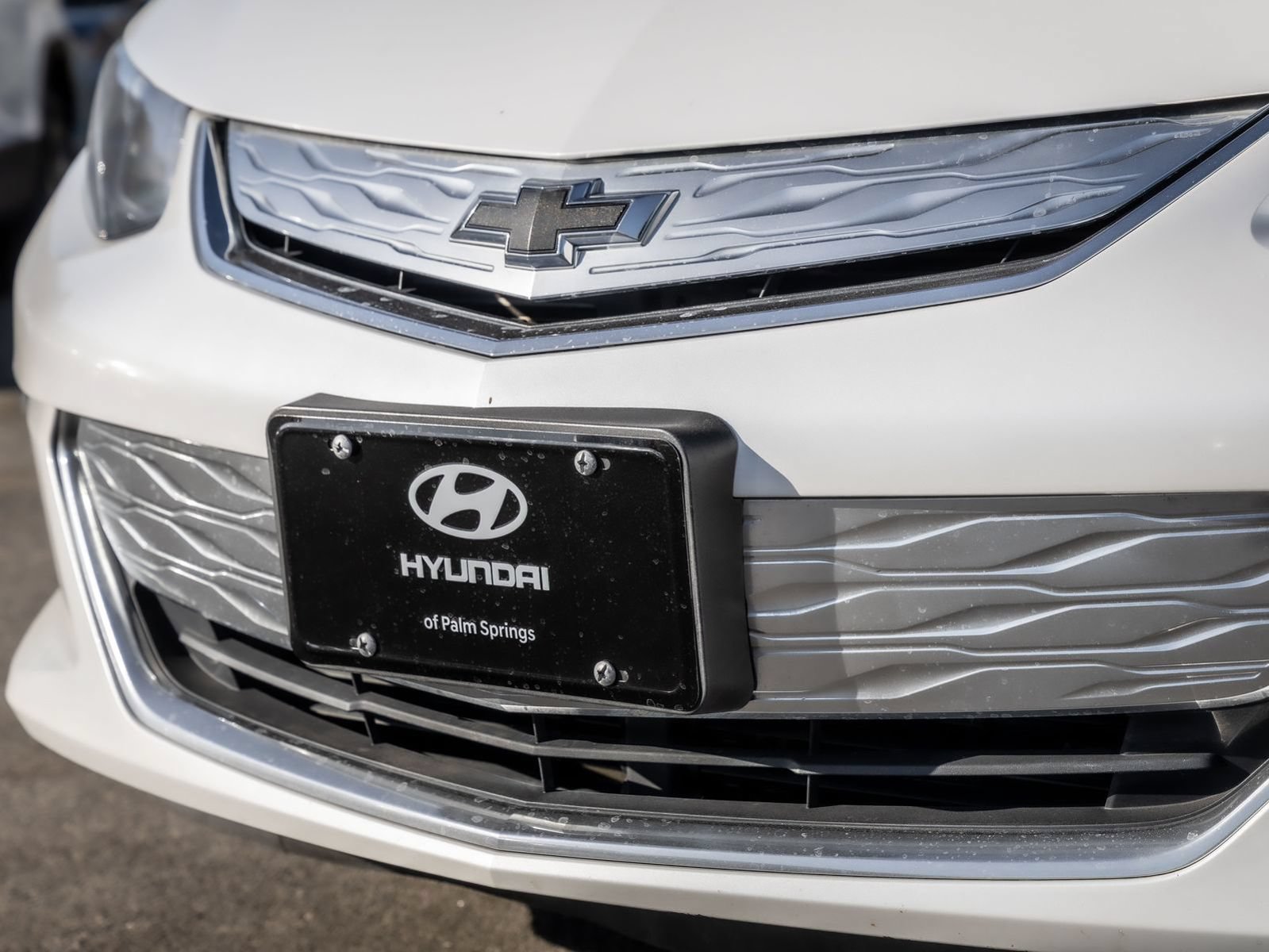 Used 2018 Chevrolet Volt LT FWD image 7
