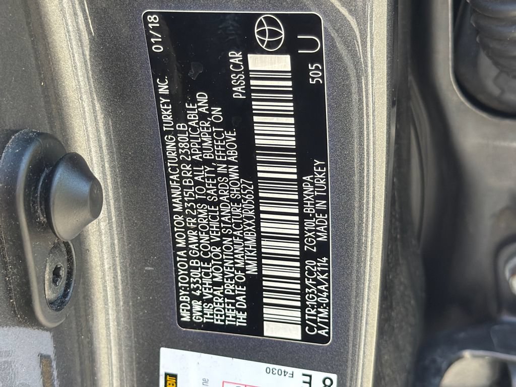 Used 2018 Toyota C-HR XLE FWD image 33