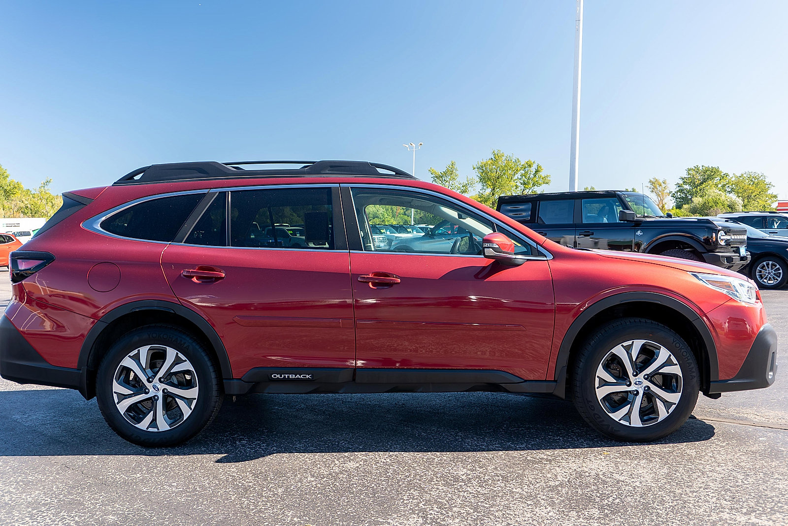 Used 2022 Subaru Outback Limited AWD/4WD image 5