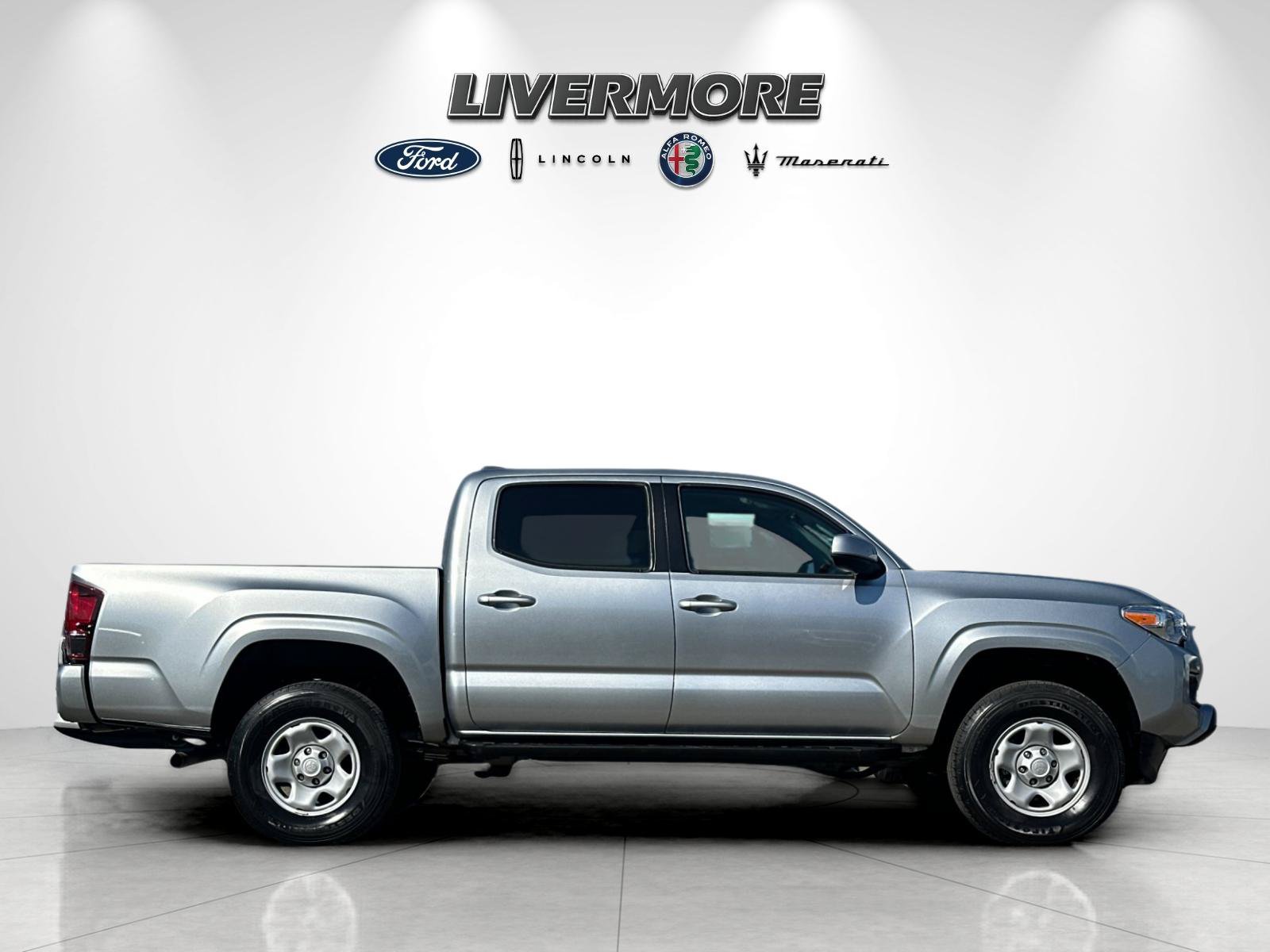 Used 2023 Toyota Tacoma SR w/ SR Convenience Package RWD image 2