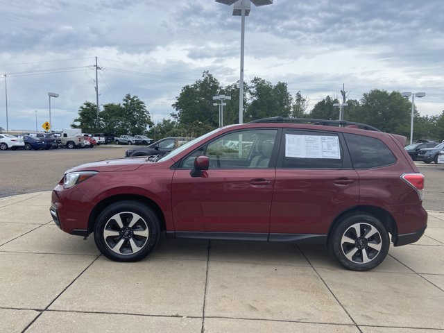 Used 2018 Subaru Forester 2.5i Premium AWD/4WD image 6