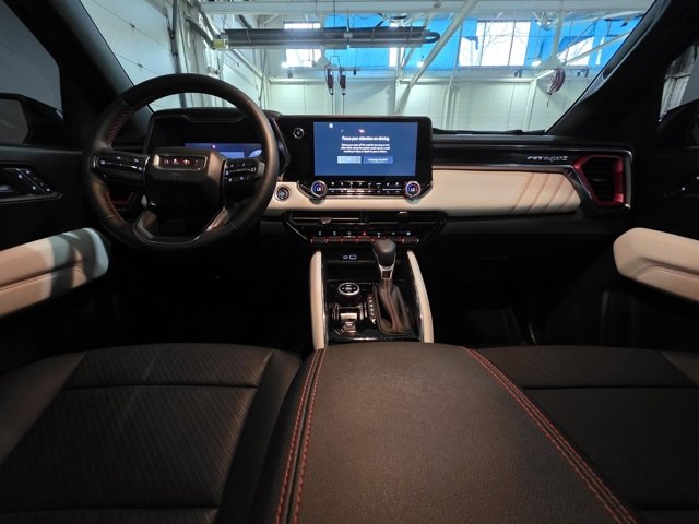 Used 2024 GMC Canyon AT4X image 14