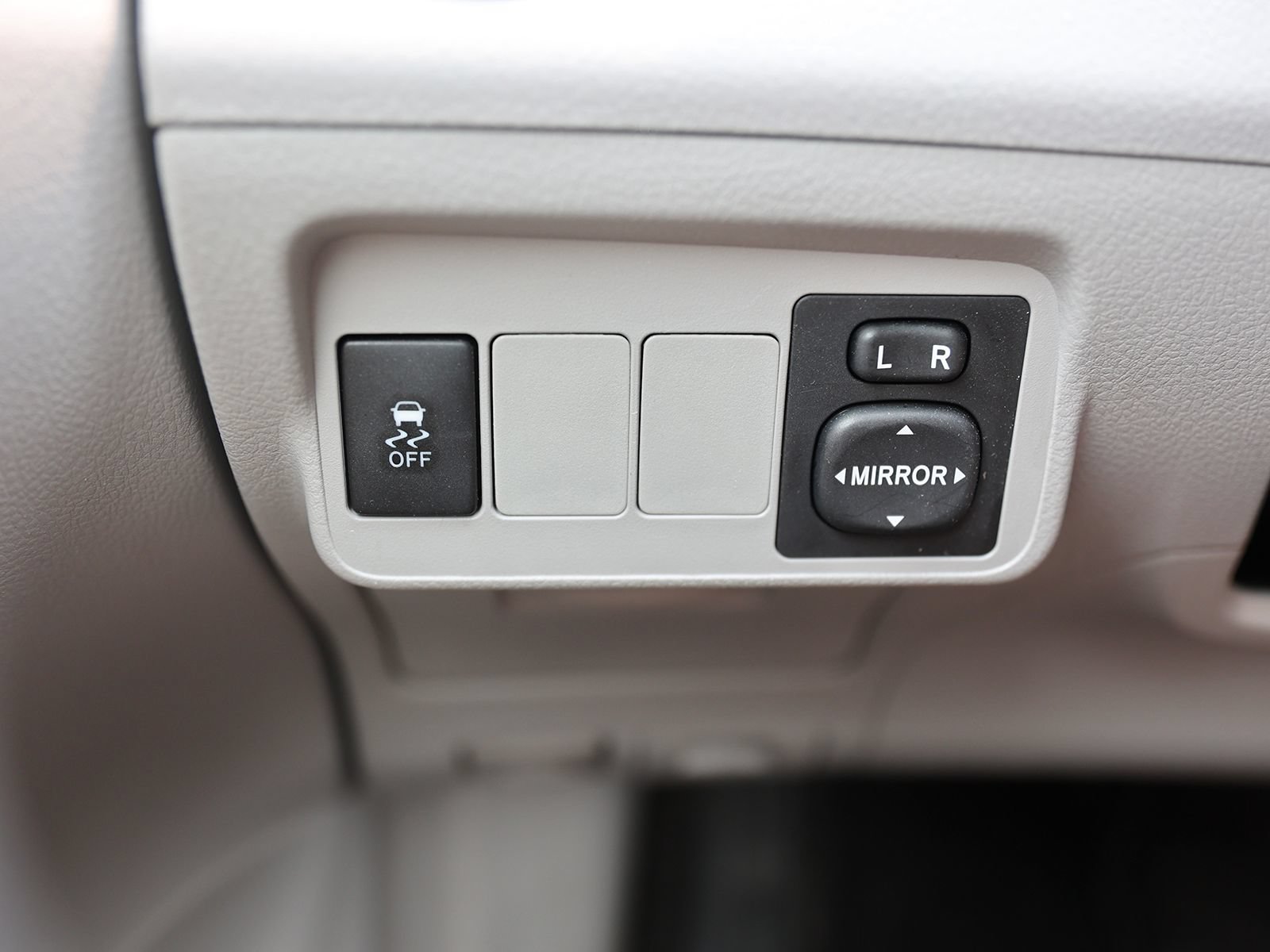 Used 2011 Toyota Corolla LE FWD image 29