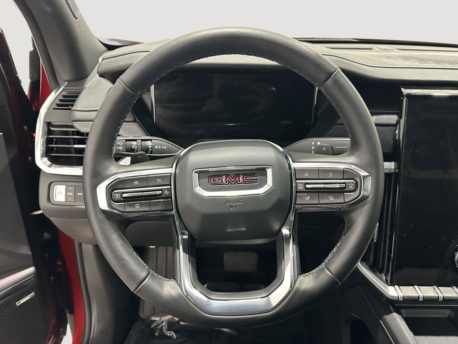 Used 2026 GMC Acadia Elevation w/ Elevation Premium Package AWD/4WD image 9