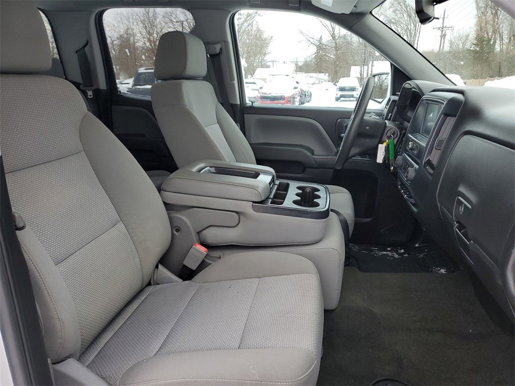 Used 2018 Chevrolet Silverado 1500 Custom w/ Custom Value Package image 23