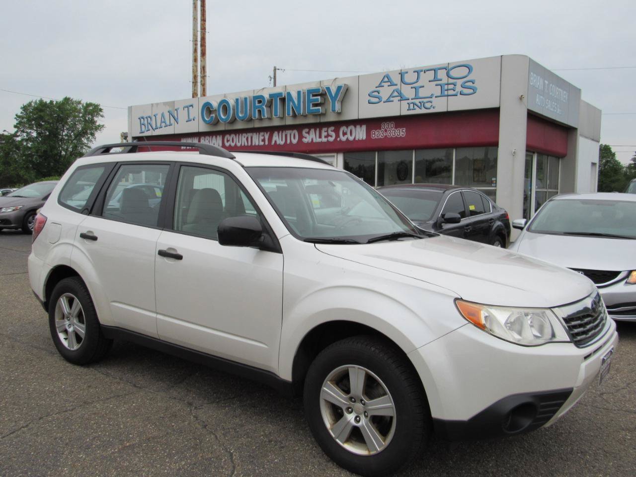 Used 2013 Subaru Forester 2.5X w/ Alloy Wheel Pkg AWD/4WD image 2