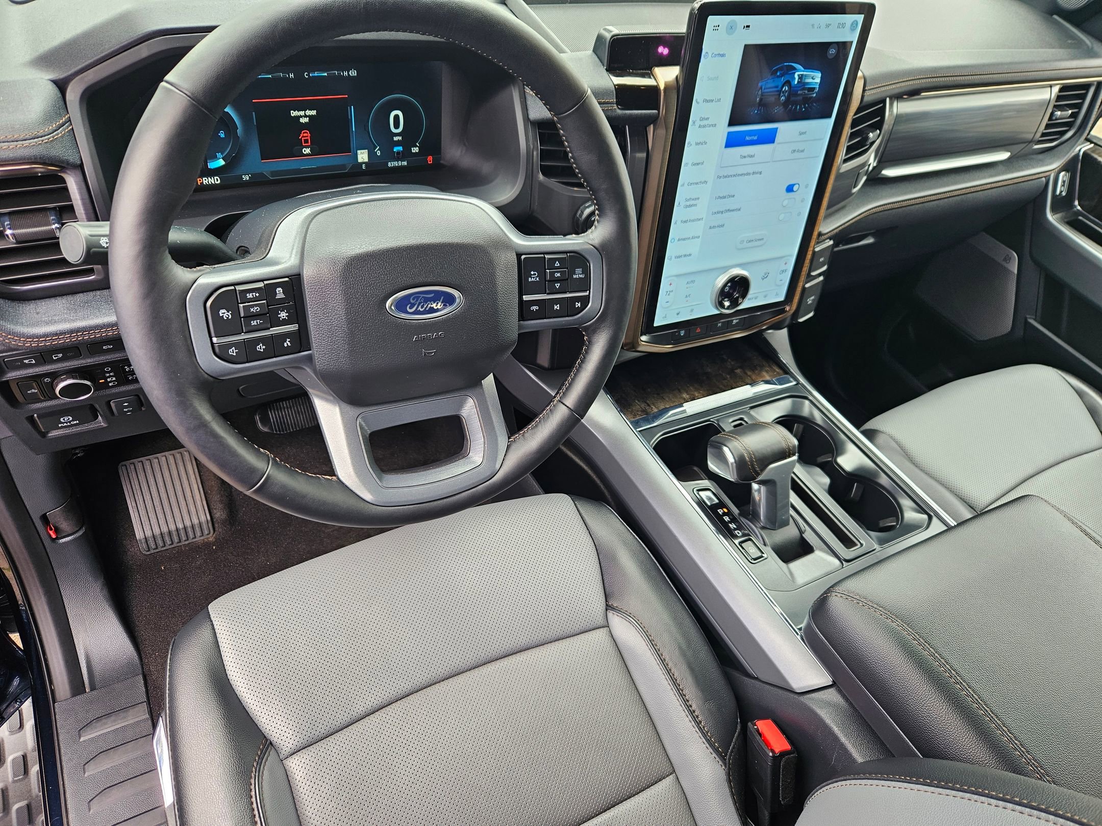 Used 2023 Ford F150 Lightning Lariat w/ Equipment Group 511A High image 11