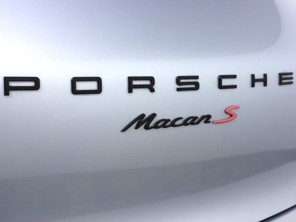 Used 2017 Porsche Macan S image 42