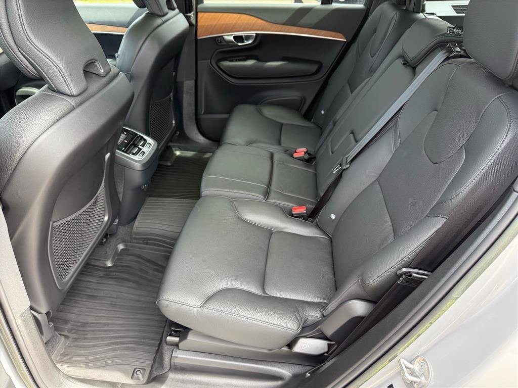 Certified 2023 Volvo XC90 B6 Plus w/ Protection Package Premier AWD/4WD image 12