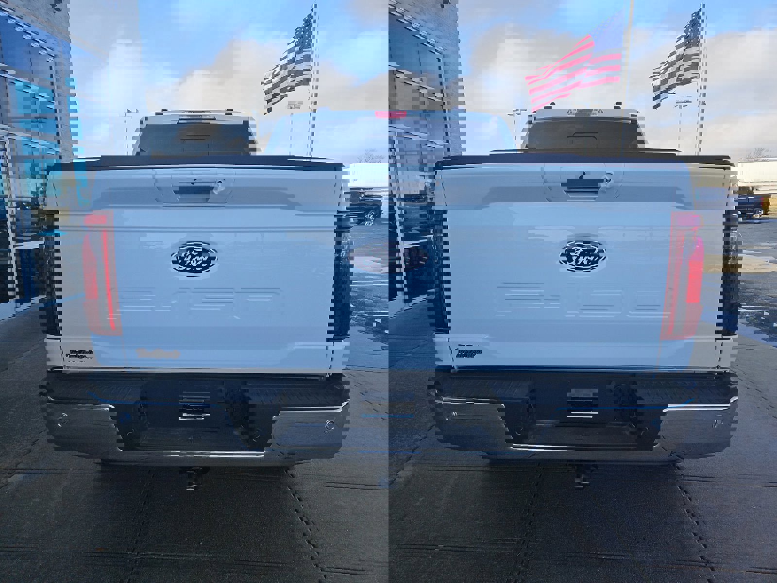 Used 2024 Ford F150 XLT w/ Equipment Group 302A MID image 19