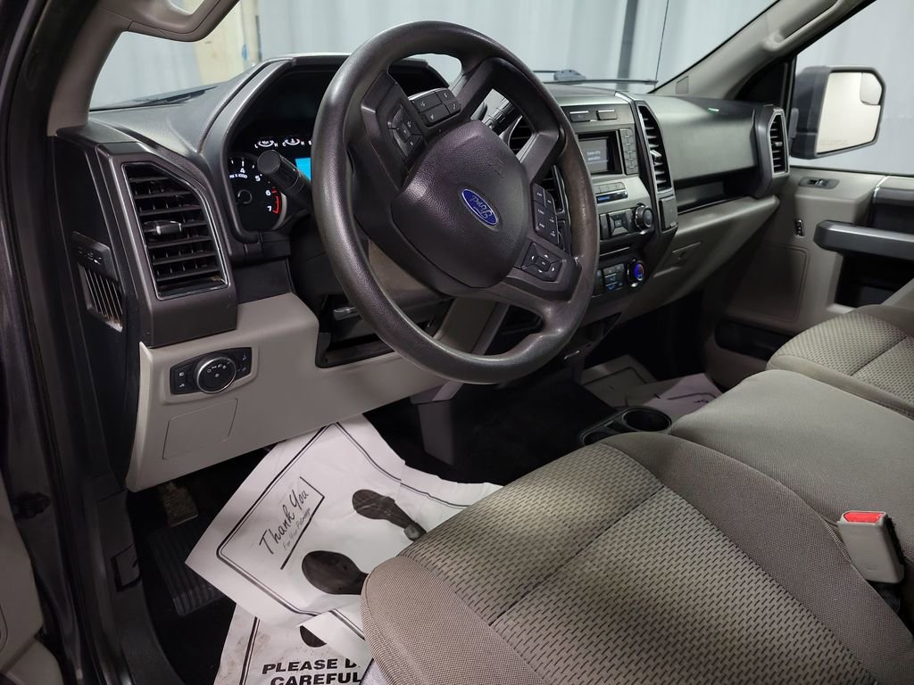 Used 2017 Ford F150 XLT image 16