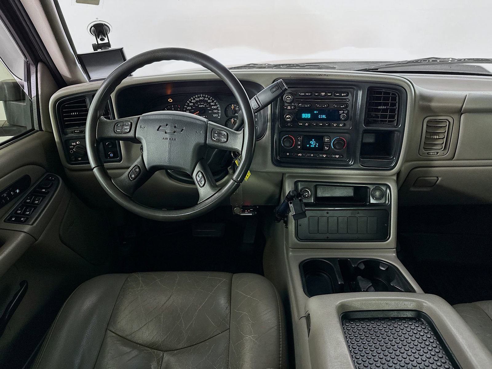 Used 2006 Chevrolet Silverado 2500 LT w/ Heavy-Duty Power Package image 21