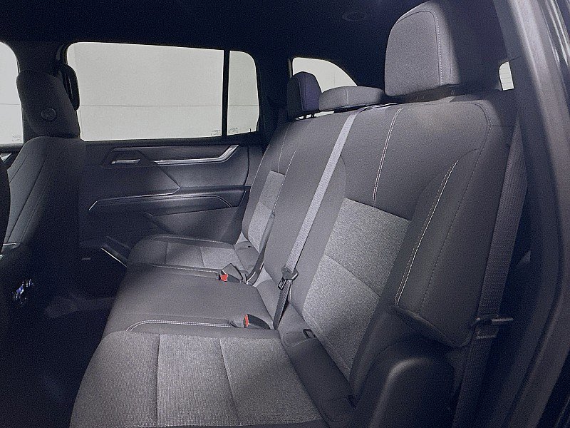 Used 2025 GMC Acadia Elevation image 20