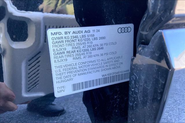 Used 2025 Audi Q3 2.0T Premium Plus w/ Premium Plus Package image 32