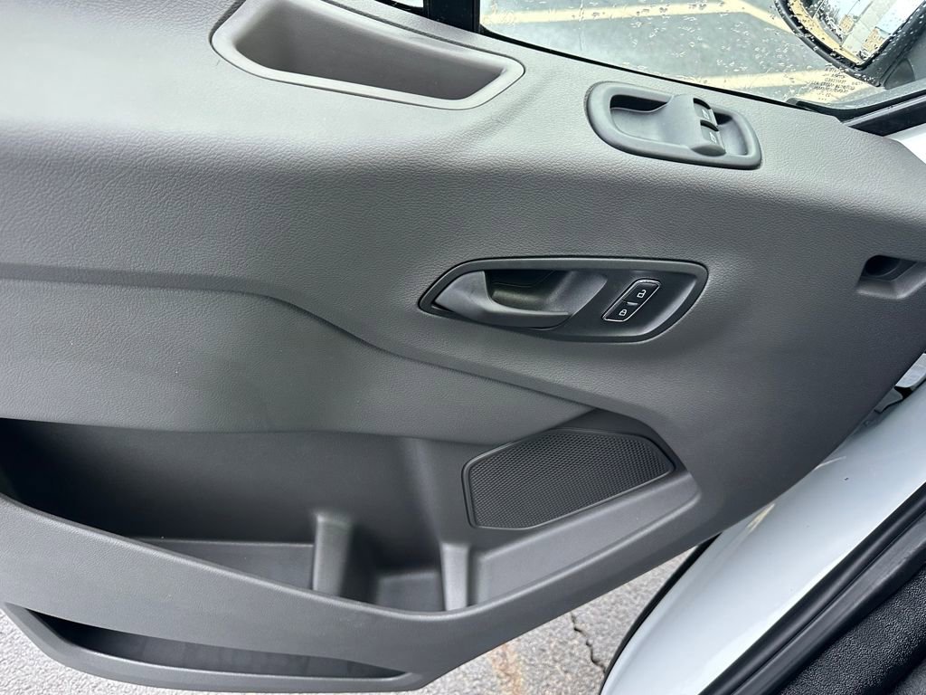 New 2026 Ford Transit 250 148 Medium Roof w/ Load Area Protection Package image 11