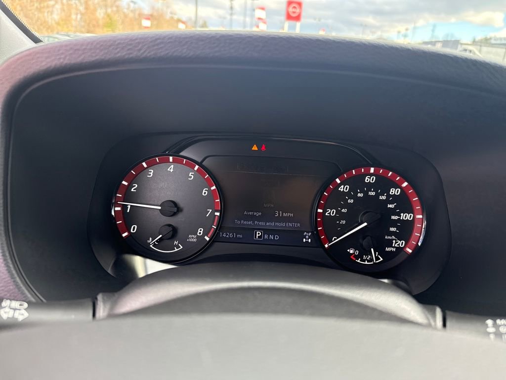 Used 2024 Nissan Frontier PRO-4X w/ Off-Road Protection Package image 17