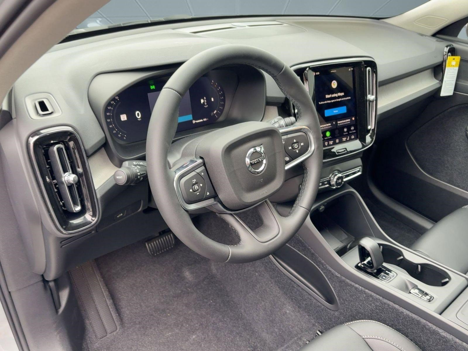 New 2026 Volvo XC40 B4 Core image 26