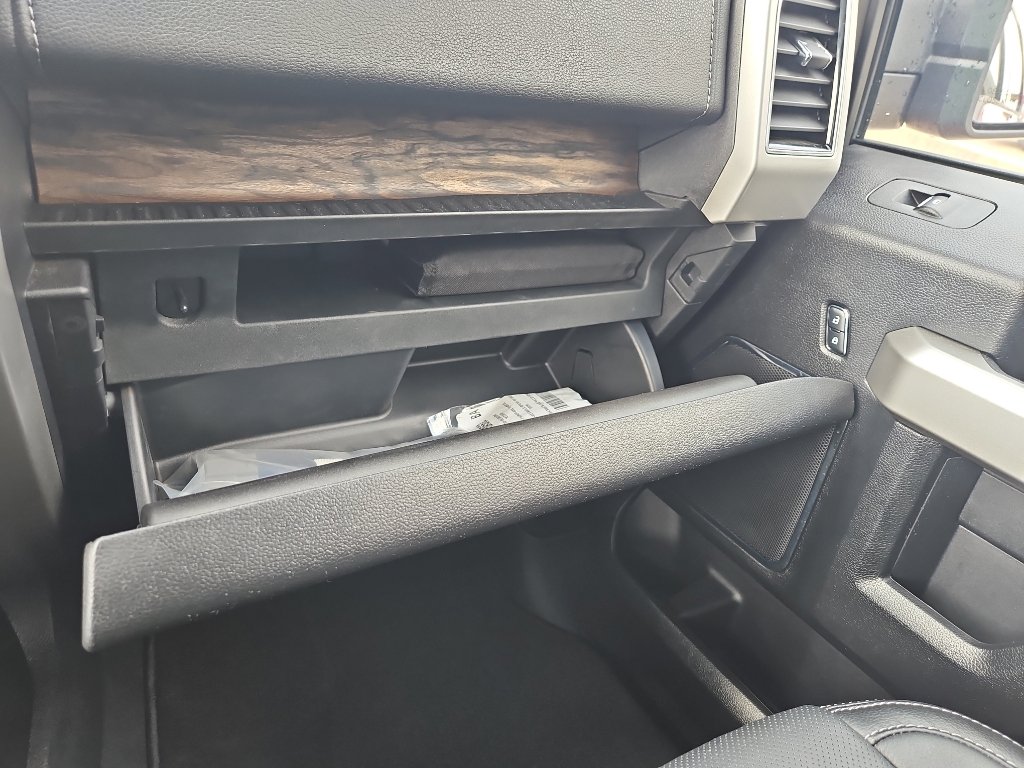 Used 2018 Ford F150 Lariat RWD image 27