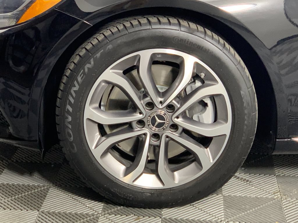 Used 2017 Mercedes-Benz C 300 Sedan image 12