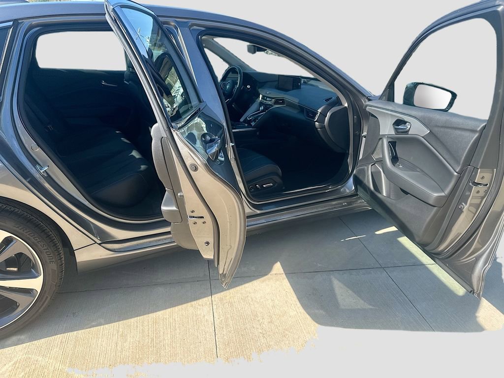 Used 2025 Acura TLX w/ Technology Package image 30
