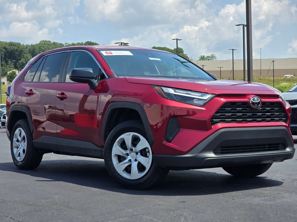 Certified 2025 Toyota RAV4 LE AWD/4WD video 2