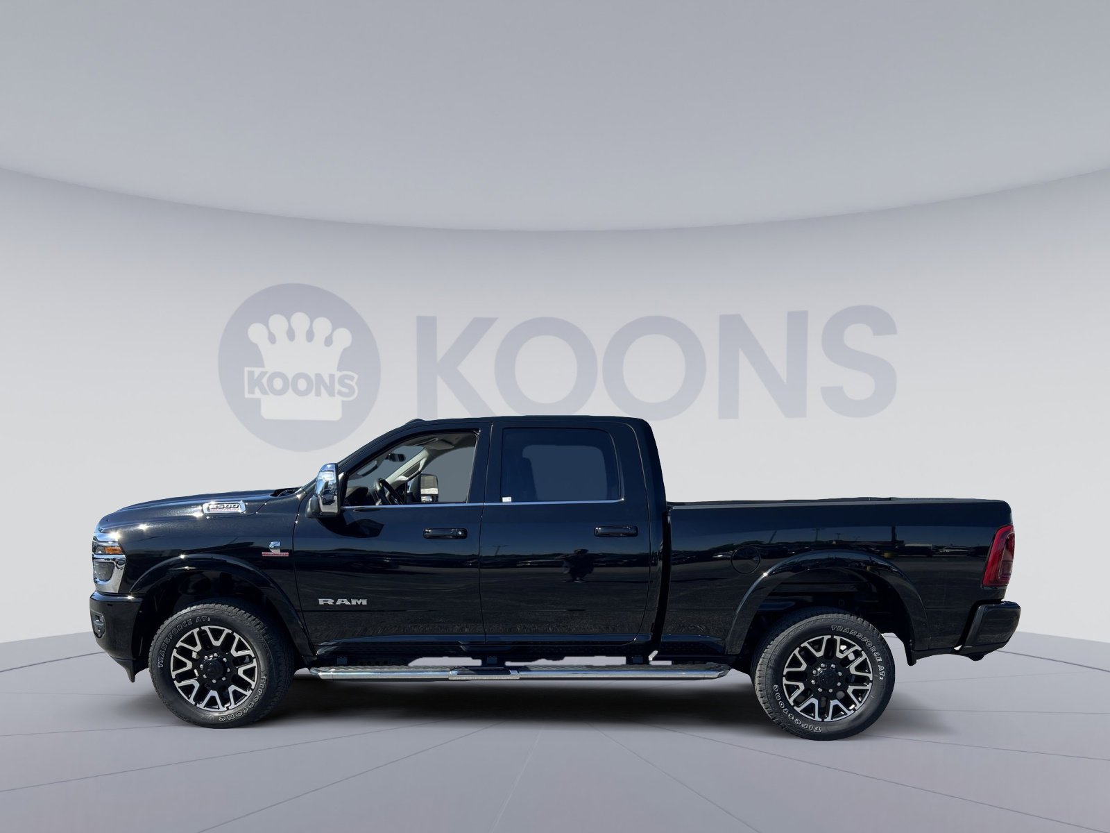Used 2025 RAM 2500 Limited w/ Bed Utility Group AWD/4WD image 2