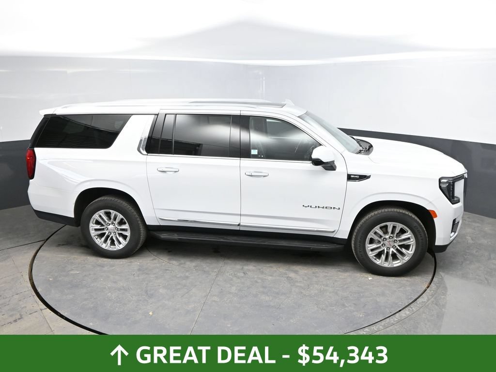 Used 2023 GMC Yukon XL SLT w/ SLT Luxury Package AWD/4WD image 31