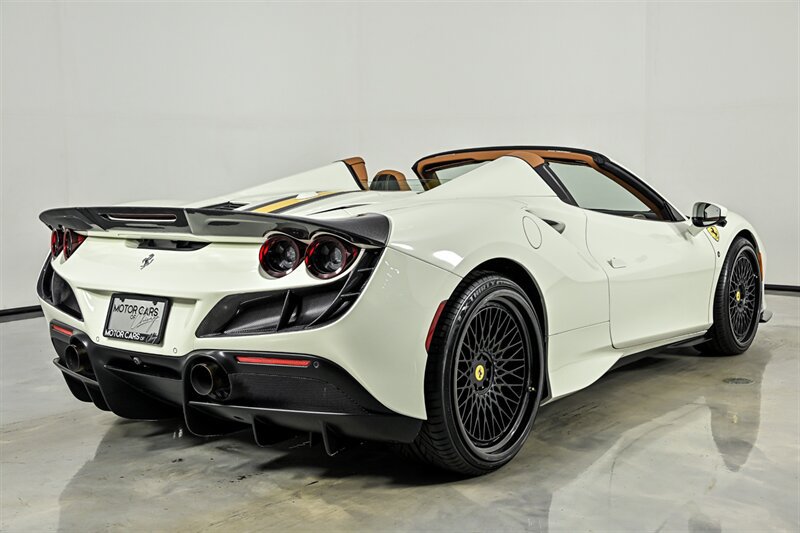 Used 2022 Ferrari F8 Tributo RWD image 10