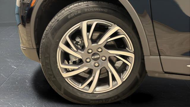 Used 2024 Lincoln Corsair AWD image 34