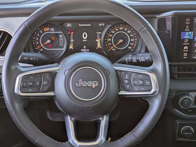 Used 2024 Jeep Wrangler Sahara image 18