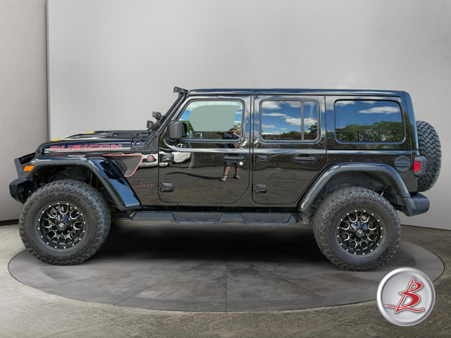 Used 2023 Jeep Wrangler Unlimited Rubicon w/ Cold Weather Group AWD/4WD image 4