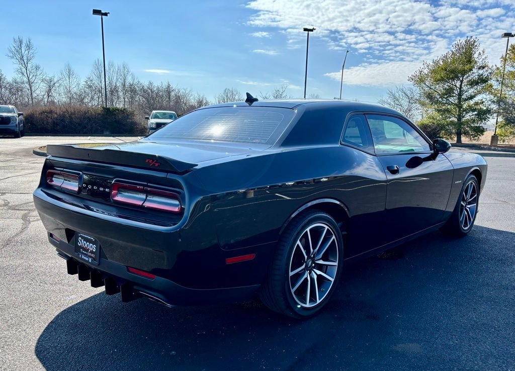 Used 2022 Dodge Challenger R/T w/ Plus Package image 8