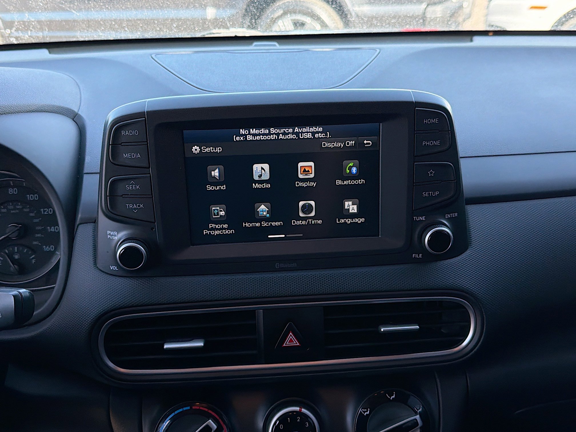 Used 2021 Hyundai Kona SE image 27